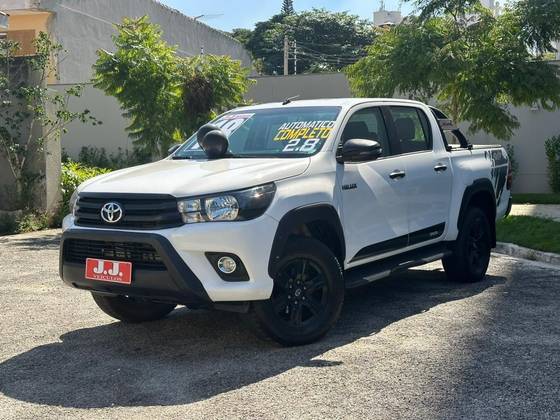 TOYOTA HILUX 2.7 SRV 4X2 CD 16V FLEX 4P AUTOMÁTICO